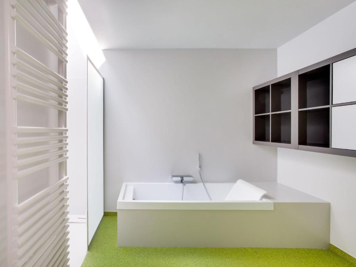Modern Holiday Home In Scherpenheuvel With Infrared Sauna Zewnętrze zdjęcie